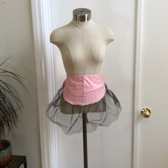 Apron - Picture 2 of 3